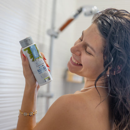 + Geschenk Natürliche Haarspülung - intensiv nährende Pflege für jeden Haartyp (200ml)