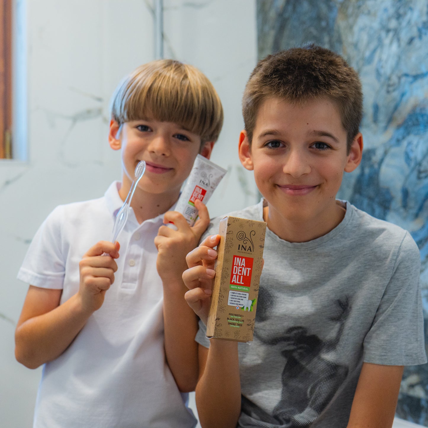 + Geschenk Natürliche fluoridfreie Zahnpasta mit Räucherbaum, Schwarzmeerlauge und Postbiotikum - Ina Dent-All