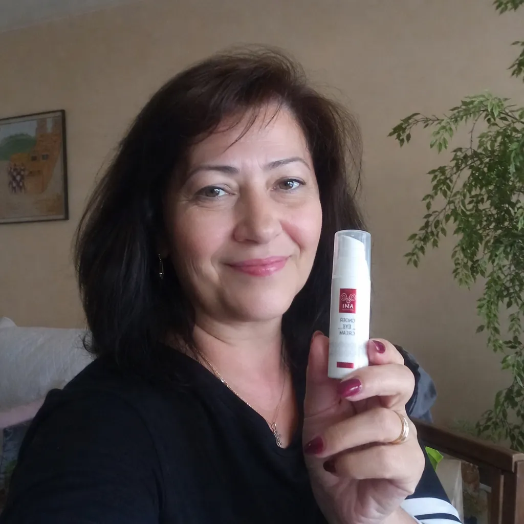 Rose Eye Lift CH